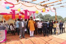 मिति २०७७ साल फाल्गुन २१ गते शुक्रवारको दिन "सम्मरीमाईको चाहना स्वास्थ्य तथा शैक्षिक प्रगतिको कामना" मुल नाराका साथ यस श्री सम्मरीमाई गाउँपालिका गाउँ कार्यपालिकाको कार्यलय, फरेना, रुपन्देहीमा, प्रमुख अतिथि लुम्बिनी प्रदेशका मुख्यमन्त्री माननीय श्री शंकर पोखरेल ज्यूवाट  असुरैना माध्यामिक विधालयको भवन निर्माणको शिलान्यास तथा गाउँपालिका स्तरीय शैक्षिक तथा विधालय भवन शिलन्यास कार्यक्रम -२०७७ समारोह कार्यक्रम  भव्य तथा सुसम्पन्न तरिकाले सम्पन्न भएको छ ।